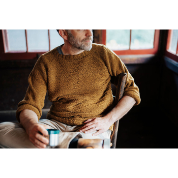 Trails & Valleys: Knitwear for Family Adventures - Lindsey Fowler
