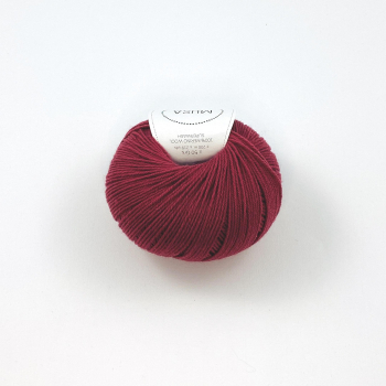 Musa Yarn Merino Fingering 35 Garnet